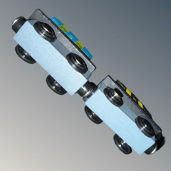 Set of 8 Magnetic Wooden Railway Trains Engines & Cars A25 - Picture 16 of 16